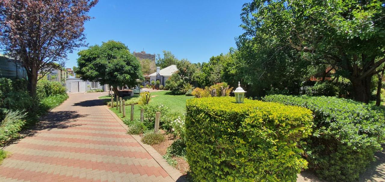 Acacia Westdene B&B Bloemfontein Kültér fotó