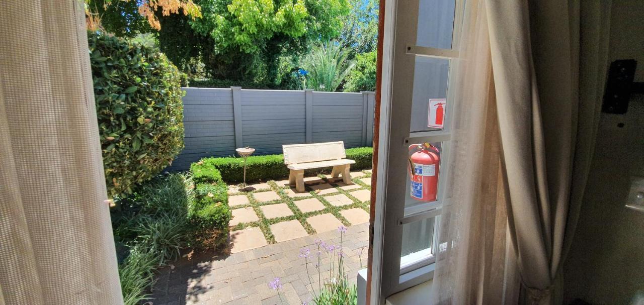 Acacia Westdene B&B Bloemfontein Kültér fotó